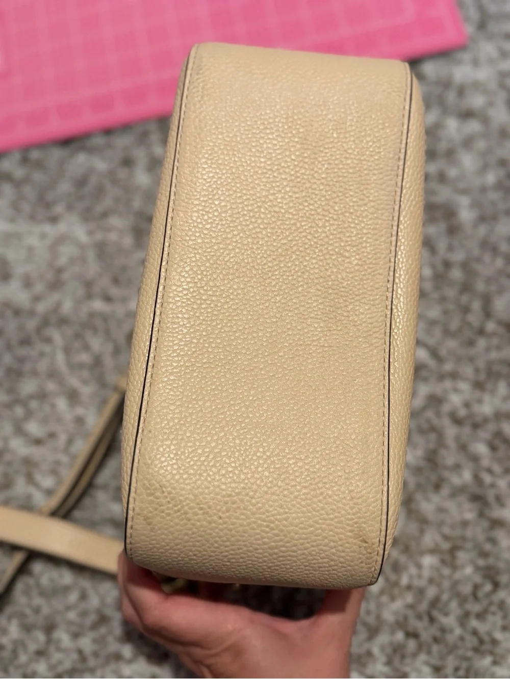 Marc Jacobs the soft box bag 23